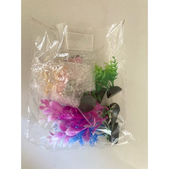 Aquarium Plastic Artificial Seaweed Water Plants Fish Tank Lot of 7 New! - Picture 2 of 2